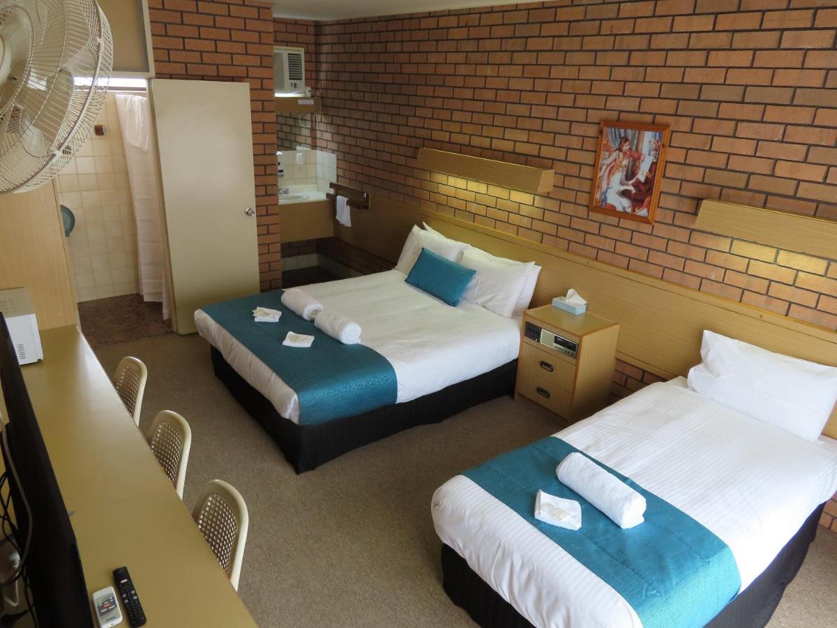 East West Motel Сидуна Экстерьер фото
