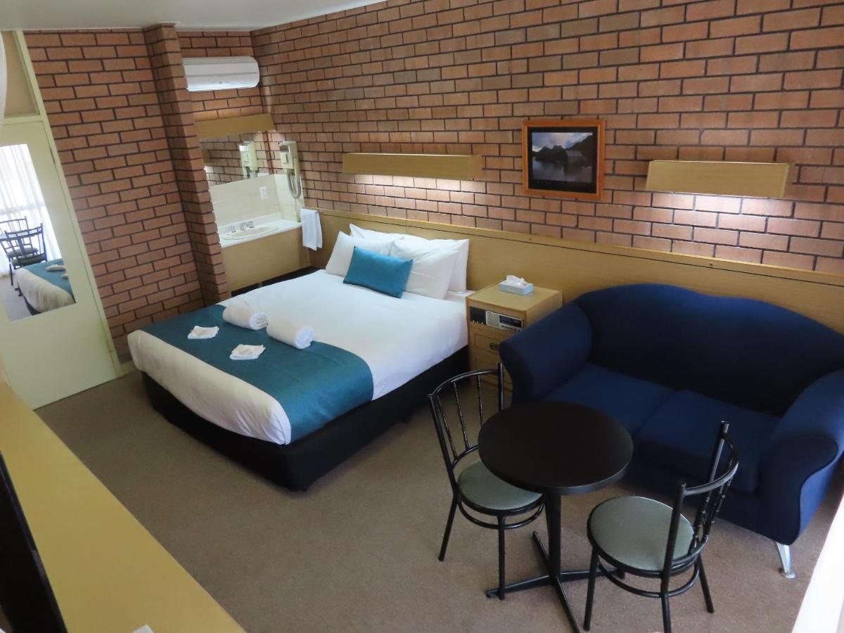 East West Motel Сидуна Экстерьер фото